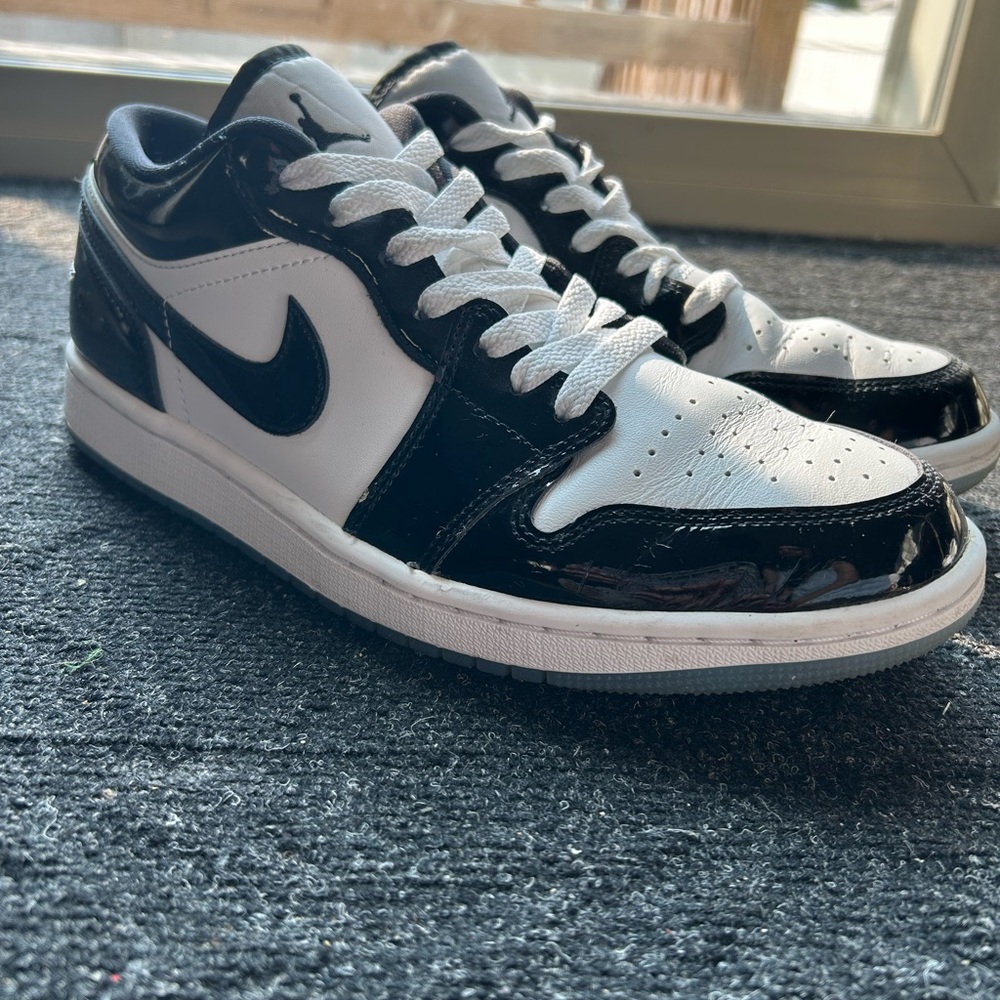 Jordan 1’s Men’s Black and White Lowtops